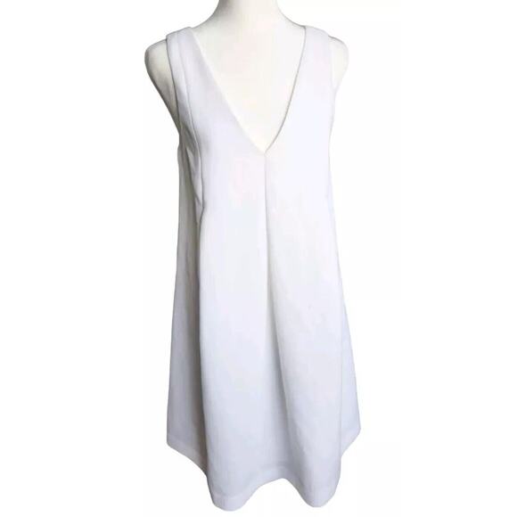 BCBG White Crepe Shift Dress XS Women A Line Sleeveless Cutout Mod VNeck Swing - Picture 2 of 16